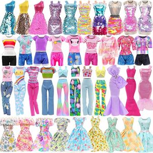 Colección de Ropa para Muñecas en Miniatura de Varios Estilos, Surtido de Faldas y Vestidos para Muñecas Barbie, Accesorios de Moda - Product Image 5