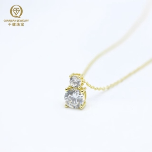 Collana con Pendente a Catena a Onda in <span class=keywords><strong>Argento</strong></span> <span class=keywords><strong>925</strong></span> Originale con Moissanite Taglio Brillante Certificata, Placcata Oro/Oro Rosa/<span class=keywords><strong>Argento</strong></span> - Product Image 6