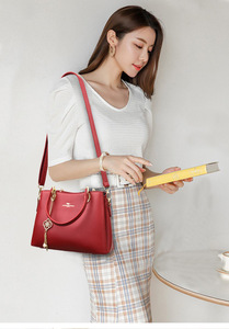 Fashion New Designer Crossbody Bags High Quality PU <b>Leather</b> Shoulder Messenger Bag Casual Totes Luxury Women Handbags and <b>Purses</b> - Product Image 5