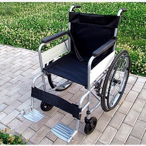 Silla de Ruedas Manual Transfronteriza Ligera Plegable Portátil de Acero para Movilidad de Ancianos y Personas con Discapacidad, Negra, 15 kg - Product Image 4