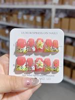 10pcs ABS Artificiel Couverture Complète Long Carré Press-On Nails Tips avec Colle Pré-Conçu Rose Diamant Relief Design