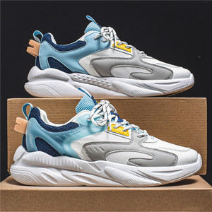 Chaussures de sport athlétiques pour femmes en daim blanc respirant, à plateforme décontractée, avec fermeture chaussette et motif floral - Product Image 3