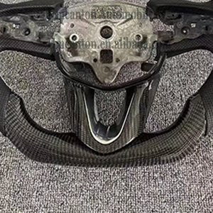 Volante de Fibra de Carbono Perforada y Cuero para Cadillac CT4 CT5, Modificación al por Mayor, ¡Gran Oferta! - Product Image 6