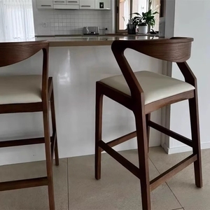 Taburete <span class=keywords><strong>de</strong></span> Bar <span class=keywords><strong>de</strong></span> <span class=keywords><strong>Madera</strong></span> Maciza para Barra <span class=keywords><strong>de</strong></span> Cocina, Pub y Cafetería, Diseño Tradicional Duradero, Asiento <span class=keywords><strong>de</strong></span> <span class=keywords><strong>Madera</strong></span>, Altura Ajustable - Product Image 1