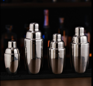 Shaker à trois sections en acier inoxydable, accessoires de bar, réutilisable et lavable - Product Image 1
