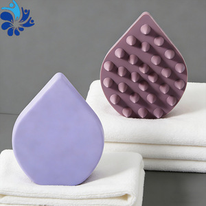 Brosse de massage du cuir chevelu en silicone, forme goutte d'eau, 15-20 cm, pour le soin et le nettoyage des cheveux des adultes - Product Image 2