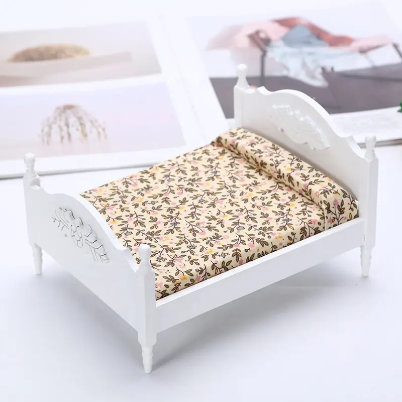 1:12 doll house miniature mini furniture bedroom European style wooden fabric double bed