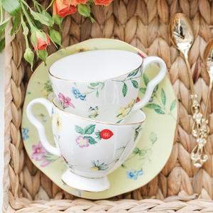Wholesale Luxury Bone China <b>Coffee</b> Tea <b>Set</b> European Style Afternoon Tea Suit with Ceramic Cup & Plate for <b>Coffee</b> Tea Services - Product Image 3