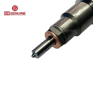 Qsb6.7 ban đầu Common Rail động cơ diesel phun vòi phun 5254261 điều kiện mới thay thế một phần 0445120177 - Product Image 5