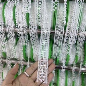 <span class=keywords><strong>Achat</strong></span> sur le marché de Yiwu, dentelle en polyester de haute qualité, dentelle brodée perlée pour rideaux, jupes, vêtements - Product Image 5