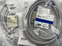 Nouveau interrupteur de fin de course en stock D4C-4501/1624/3533/3450/3550/3460/5201 – Haute Qualité, Garantie Un An