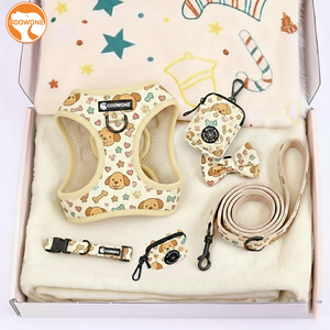 Set <span class=keywords><strong>Harness</strong></span> dan Tali Anjing OEM Custom yang Dapat Disesuaikan, <span class=keywords><strong>Harness</strong></span> Hewan Peliharaan Berbahan Jaring Lembut Anti Tarik dengan Pola Cetak, Tali Anjing Mewah dengan Kantong Kotoran - Product Image 2