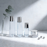 Pot de 30g + 4 flacons pompe de 40/100/120ml, 4 pièces, flacons carrés en verre transparent mat de luxe avec bouchon argenté pour soins de la peau