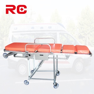 Sedia Letto Bariatrica Versatile - Soluzione Regolabile Multi-Posizione per il Trasferimento Pazienti - Product Image 2