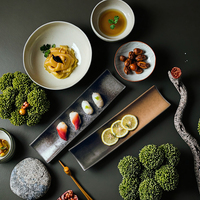Assiette rectangulaire classique en poterie japonaise rétro de 11 pouces Plats à sushi Plats en céramique écologiques pour hôtels