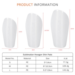Protections de tibia de football hexagonales personnalisées avec impression par sublimation, coussinets de protection pour les tibias - Product Image 6