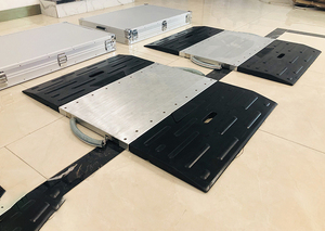 मोबाइल इलेक्ट्रॉनिक एक्सल लोड स्केल 20t40t lcd डिस्प्ले ओम ट्रक स्केल पोर्टेबल वाहन वजन प्रणाली विमानन एल्यूमीनियम मिश्र धातु - Product Image 4