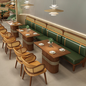 Banqueta de Cuero Verde Bosque con Respaldo de Ratán, Estilo Tropical Chic, Juego de Muebles de Comedor para Restaurante, Juego de Asientos Circulares - Product Image 3
