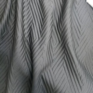 Kain Kasur Rajut Lembut Poliester 100% 295GSM Pola <span class=keywords><strong>Herringbone</strong></span> Jacquard untuk Produsen Perlengkapan Tidur - Product Image 3