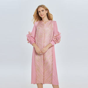 "Vestido plisado con volantes de gasa de estilo africano de talla grande sostenible para mujer" - Product Image 1