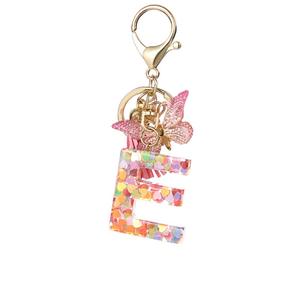 Llavero de Resina con Brillantina Rosa de Lujo al por Mayor, Colgante con Letra Inglesa (26 Letras), Borla de Mariposa, Accesorios de Joyería - Product Image 5