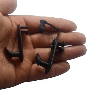 Clips de fixation de tapis de sol Toyota 08211-00720 en nylon, remplacement pour fixation de tapis de voiture, nouvelle base à rainures - Product Image 2