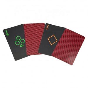 Cartes de <span class=keywords><strong>poker</strong></span> personnalisables en gros OEM/ODM qui brillent dans le noir, papier à <span class=keywords><strong>forte</strong></span> fluorescence 12H avec emballage personnalisé - Product Image 3