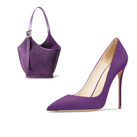 Escarpins à talons aiguilles super hauts tendance européens pour femmes, élégants et sexy, couleur violet, avec design personnalisé, ensembles chaussures et sacs pour femmes