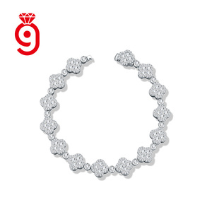 Bracelet à maillons en moissanite pavée complète, livraison rapide, fermoir articulé en argent S925, bracelets empilables scintillants de luxe pour le quotidien - Product Image 1
