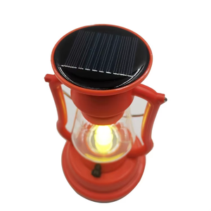 Linterna <span class=keywords><strong>LED</strong></span> <span class=keywords><strong>Solar</strong></span> Colgante Clásica para Exteriores en Negro, Rojo y Verde Oscuro para Uso en Emergencias, Camping y Decoración - Product Image 4