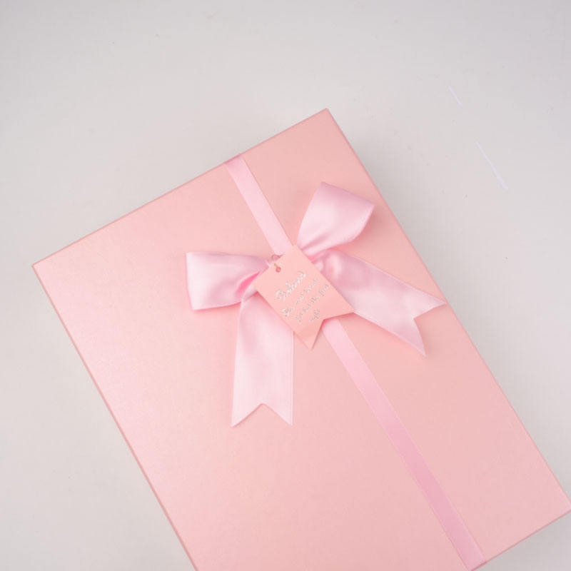 Grande/piccola scatola e borsa