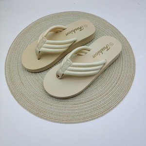 Sandales compensées à talon super haut de 3, 5 et 8 cm pour <span class=keywords><strong>femme</strong></span>, à bout rond, antidérapantes, épaisses, nouvelle collection été, pour la plage - Product Image 3