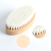 Brosse corporelle ovale en bois de hêtre naturel, poils de chèvre doux, exfoliante, avec manche en bois, masseur capillaire, pour le bain et le spa des bébés
