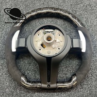Volant en fibre de carbone LED personnalisé pour M3/M5/M6 Série 3 Série 6 F01-F07/F10-F32/F80-F91 E90-E92