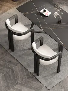 중국산 튼튼한 편안한 현대 하이 백 덮개를 씌운 주방 식당 의자 금속 다리 패브릭 벨벳 식당 의자