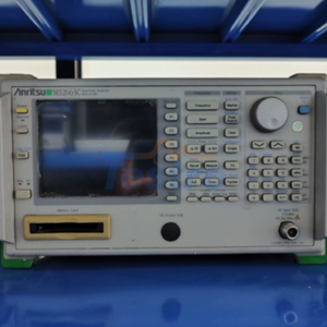 Anritsu MS2663C 8.1 GHz taşınabilir RF spektrum analizörü kullanılır - Product Image 1