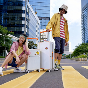 <span class=keywords><strong>Trolley</strong></span> Bagaglio a Mano Unisex in PC con Ampio Spazio Interno, Cinghia Centrale Larga, Tasca e USB - Product Image 5