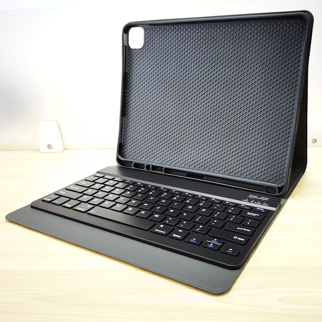 Wireless Blue Tooth Keyboard TPU Tablet case for iPad Air 13 12.9 2024 Shockproof Protective Cover Built in Pencil Slot