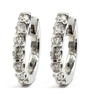 Boucles d'oreilles demi-éternité Huggie en or blanc massif 18 carats avec diamants naturels VS sertis à griffes, sur mesure, fabricant, cadeau de mariage - Product Image 1