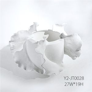 Jarrones de Cerámica Hechos a Mano de Estilo Moderno, Jarrón con Diseño de Volantes para Decoración del Hogar - Product Image 5