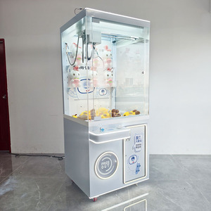 Máquina de grúa de garra para agarrar muñecas que funciona con monedas con gabinete transparente y pago con tarjeta para uso recreativo - Product Image 6