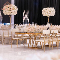 Tables de mariage rectangulaires de luxe modernes avec cadre en acier inoxydable doré et plateau en verre trempé, durables et écologiques, meubles d'hôtel