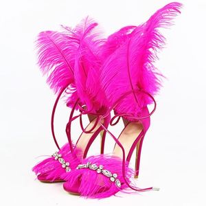 Sandali <span class=keywords><strong>con</strong></span> Tacco Alto di Ultima Moda per Donne e Signore <span class=keywords><strong>con</strong></span> <span class=keywords><strong>Piume</strong></span> e Strass Vendita Calda per l'Estate - Product Image 1