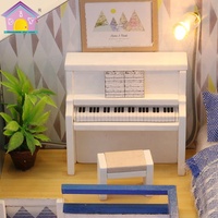 Blauer Miniatur-DIY-Holzpuppenhaus-Mini-Kreativ raum mit Möbeln und Lichtern