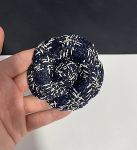 Sang trọng 6.8cm đường kính hoa trà hình Trâm chân nhỏ thơm hoa Corsage với hợp kim kẹp tóc sáng bóng mạ Nylon đồ trang sức - Product Image 3