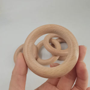 Anillos de macramé de madera de haya Premium de 80mm estilo juguete suave manualidades DIY y mordedores para bebés - Product Image 4