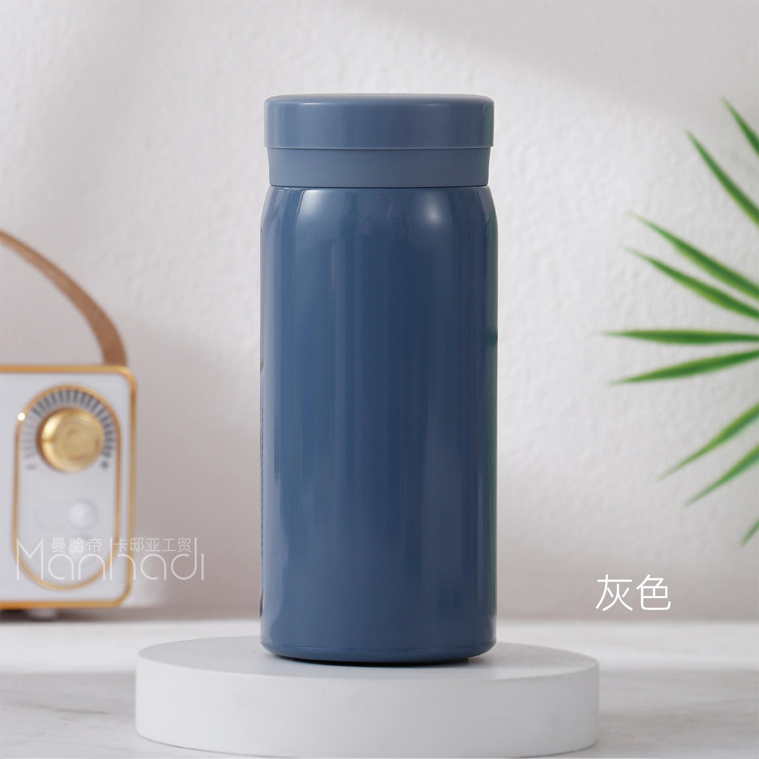 สีเทาควันบุหรี่