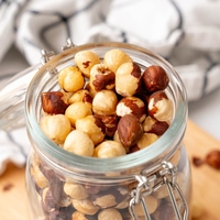 Noisettes grillées séchées de qualité supérieure Royal Garden - Grains de noix aromatiques 100% noisettes, prêts à consommer, en-cas artisanal, pâtisserie