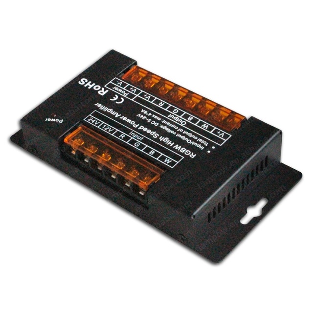 High Power PWM Repeater RGBW LED Amplifier 4 Channels with 8A Output Factory Directly Sold for LED Controller