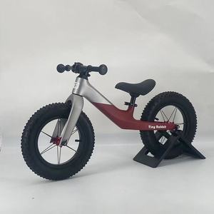 Vélo d'équilibre en alliage de magnésium/vélo d'équilibre à pousser pour enfants/cycle d'équilibre de roue en plastique de 12 pouces pour enfants - Product Image 3